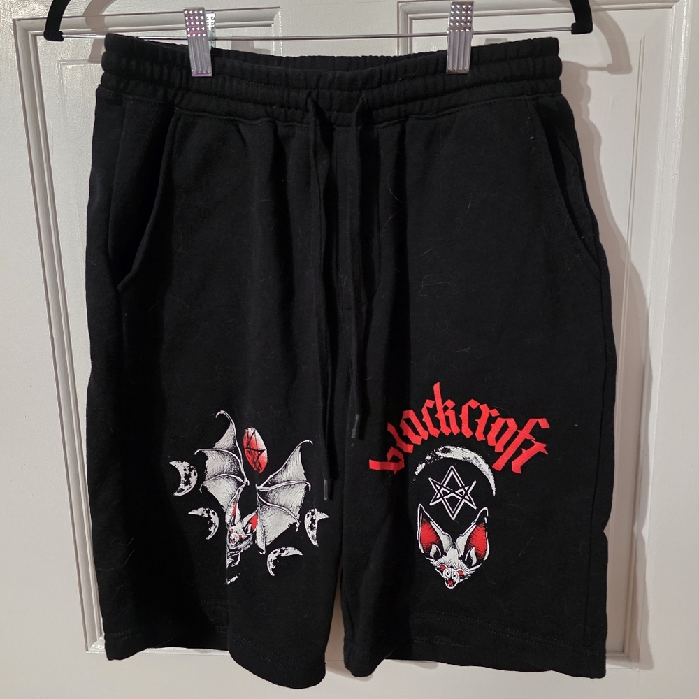 NWOT BlackCraft Cult Red Bat Print Shorts Size Small